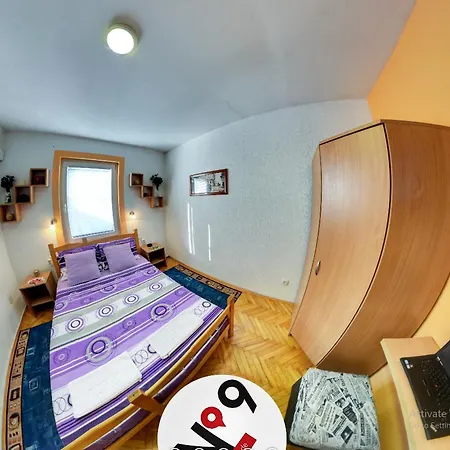 No9 Hotel 2*